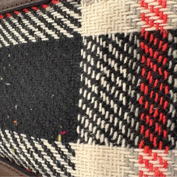 Kate Spade tartan handbag. Plaid wool like texture with leather trim. - Picture 4 of 7